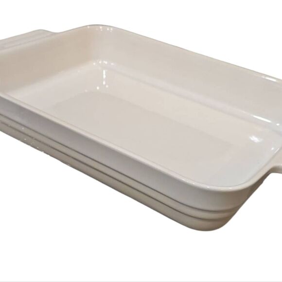 Le Creuset Heritage 32cm Rectangular Baking Dish- Merinque - Picture 2 of 8